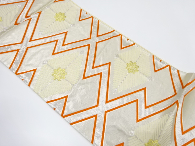 アンティーク　松皮菱に若松模様織り出し袋帯（材料）